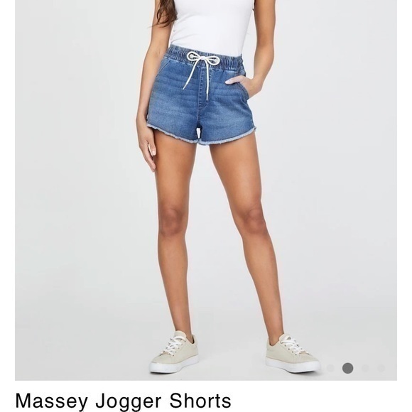 NWT Guess jogger distressed shorts elastic waist size XS - Picture 1 of 15